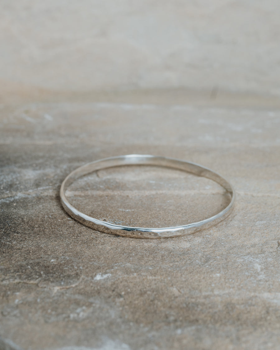 Stormy Bangle Silver