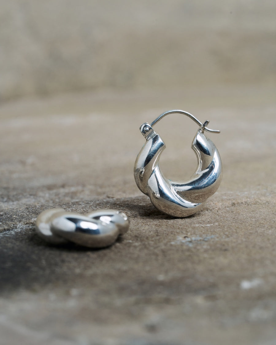 Croissant Earrings Silver