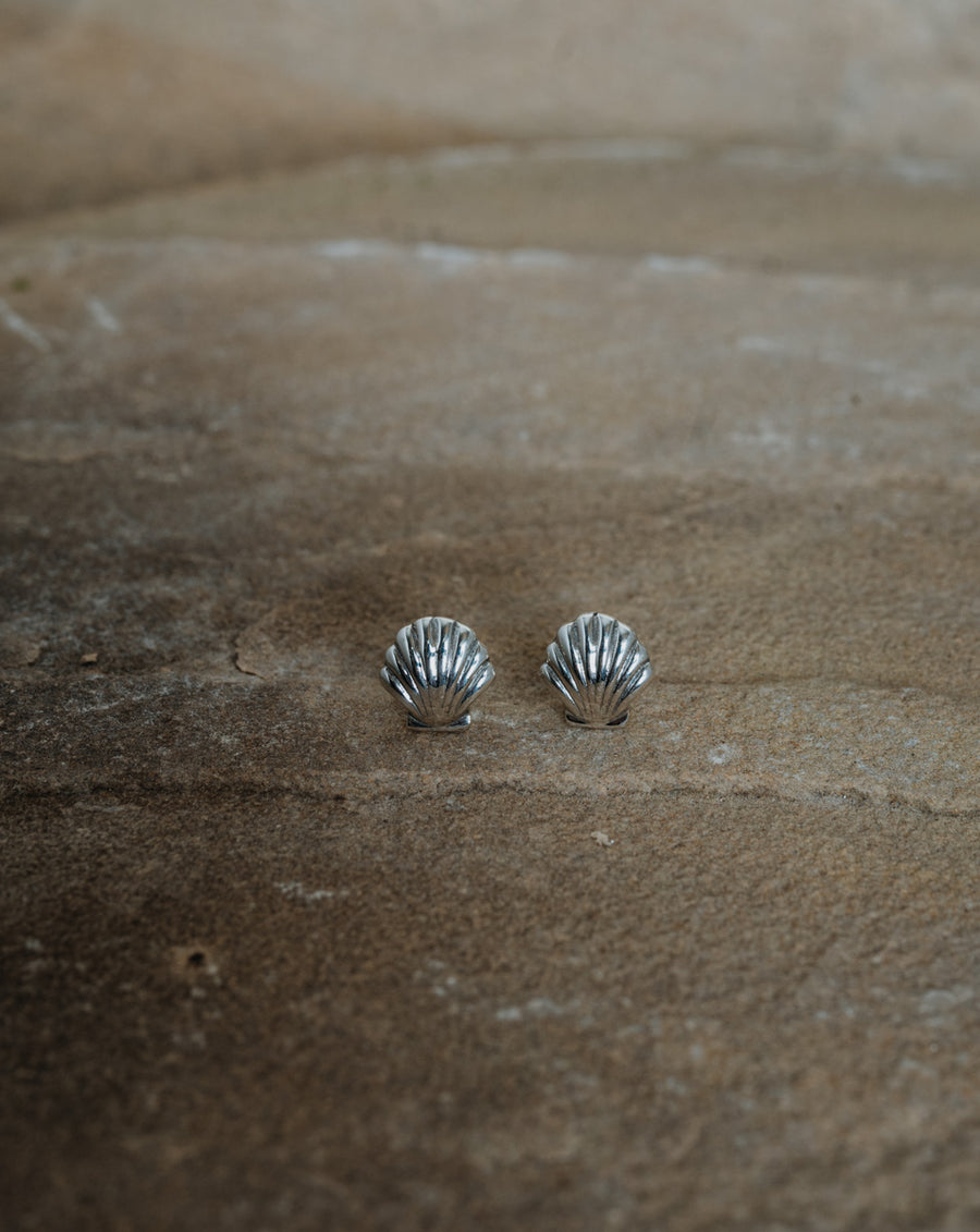 Little Shell Earrings Silver